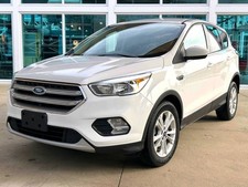 2017 Ford Escape SE 4dr SUV