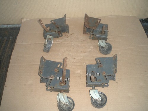 Set of 4 retractable casters from 10" Craftsman table saw