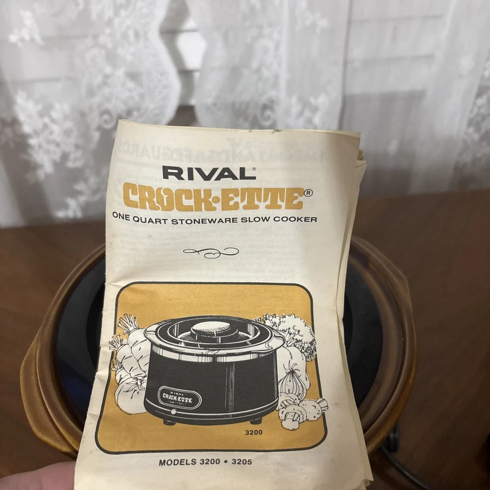 Vintage Rival Crock-ette 1 Qt Slow Cooker Crockpot 3200 Removable Crock  - Image 4 of 4