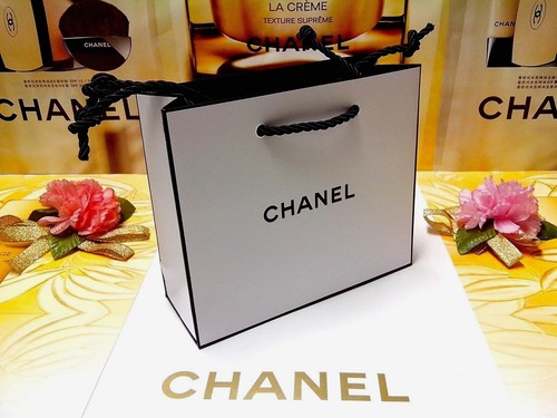 ☾12 PCS☽CHANEL Mini-Size☾L:14 x W:5 x H:12 cm☽White Paper Gift Bag ☾Brand New☽ - Picture 6 of 12