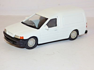 Promod 1/43 rd scale Ford Escort Van 1995 plain white