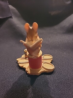 Border Fine Arts Tailor of Gloucester Beatrix Potter Richard Wawrzesta Mouse 