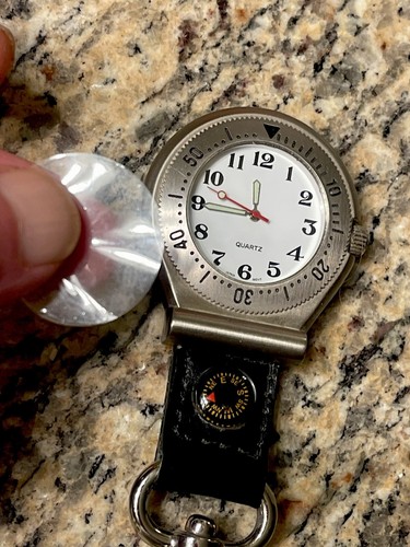 Marlboro Miles Unlimited Pocket Watch WITH COMPASS. - Picture 11 of 11