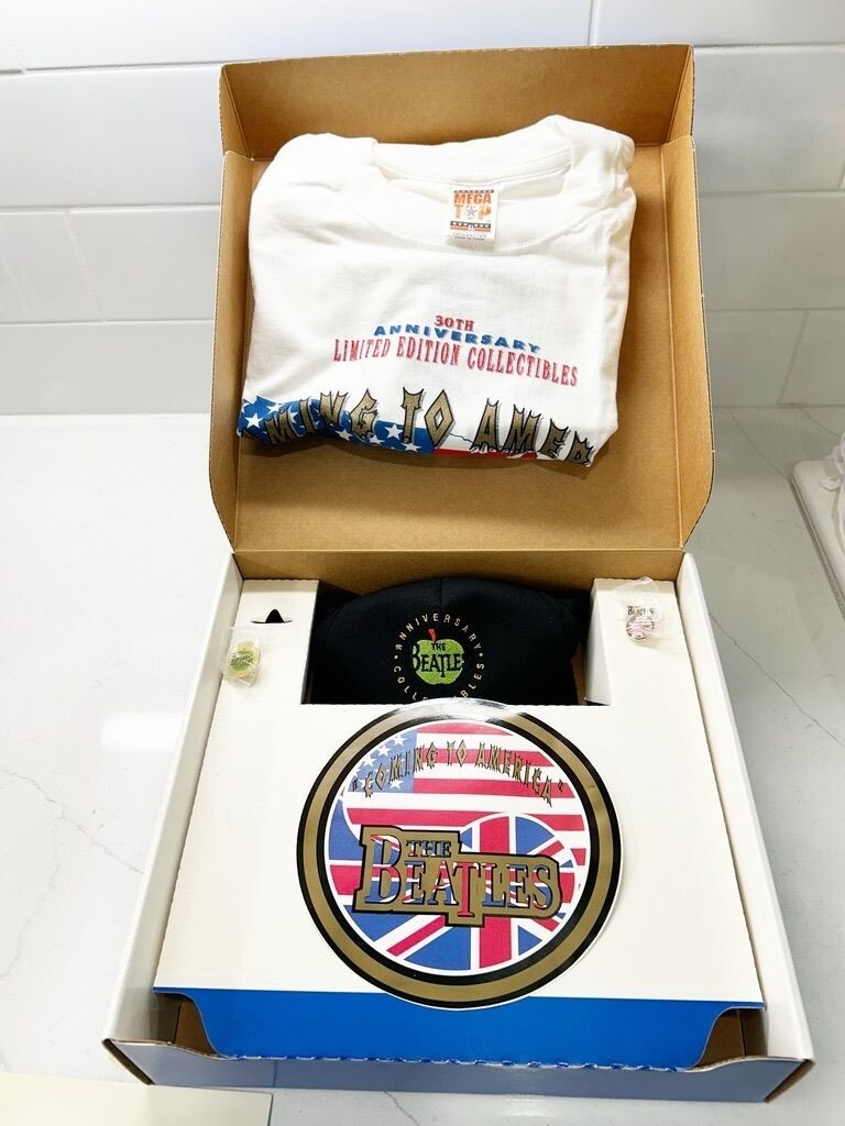 THE BEATLES 30th Anniversary Coming to America Collectibles Box | eBay