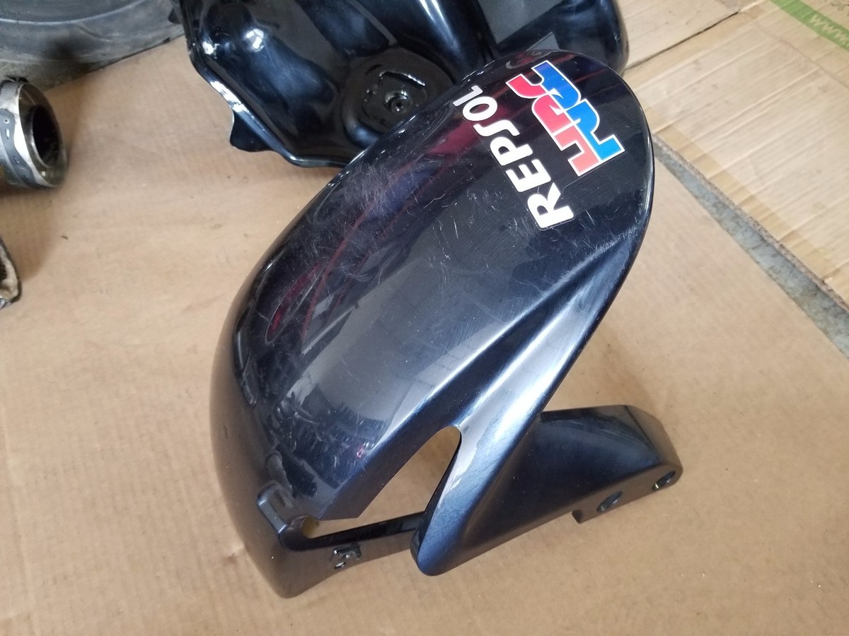 ホンダ CBR600RRフェンダー CARBON FIBER FRONT FENDER HONDA CBR 600RR 07-08-09-2010-2012