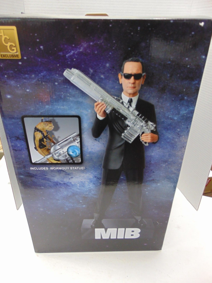 Hollywood Collectibles Men in Black Agent K and Wormguy 1:4 Statue