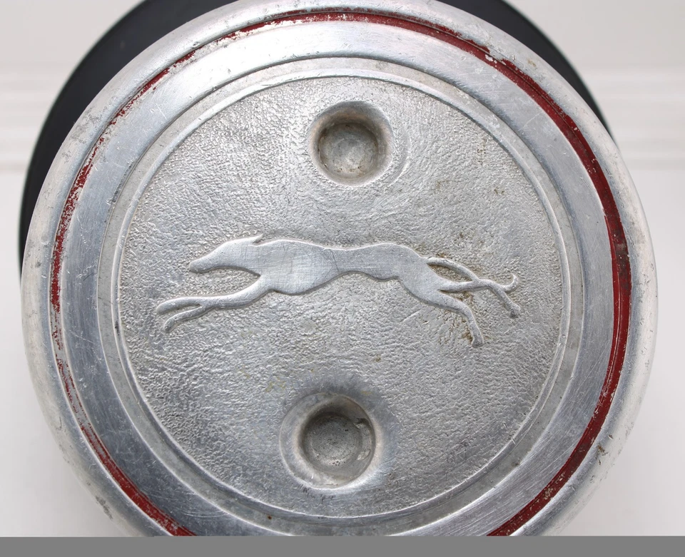 Nice Pair of Whippet Dog Style Screw On Hubcaps-Aluminum Circa 1927-1928 - Image 2 of 4
