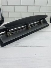 Swingline 10-Sheet Precision Pro Desktop Two To Three Hole Punch 9/32" Holes