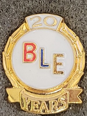 Goldtone 20 yr BLE Service Pin,Brotherhood of Locomotive Engineers,Railway train