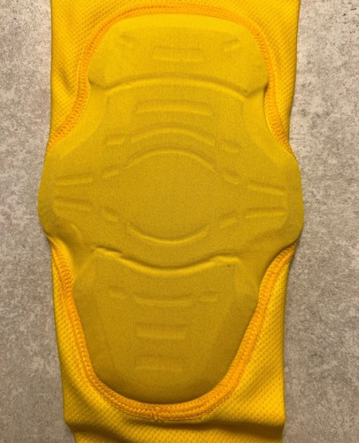 Nike Hombre NBA Jugador Edición Amarillo S/M Acolchado Tiro Brazo Manga CT3754-718 - Imagen 3 de 4
