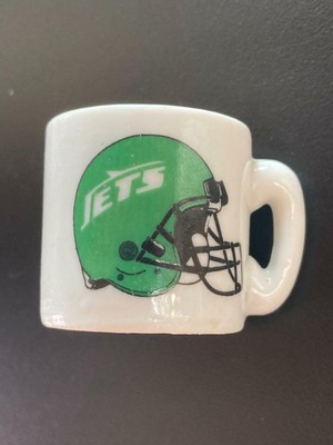 Lot of 6 New York Jets mini Gumball helmets and mini ceramic mugs