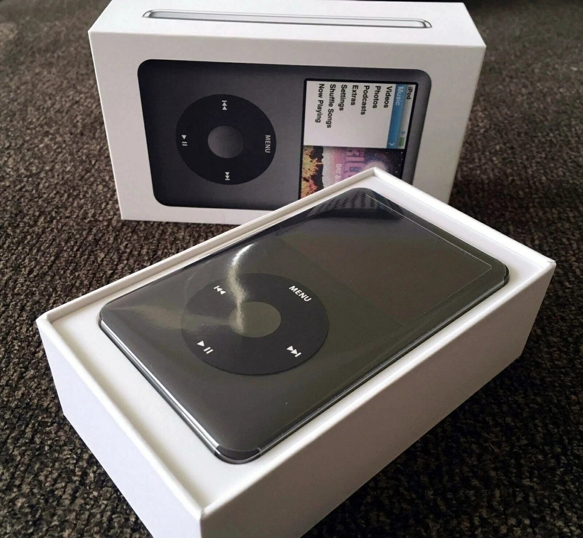 NEW Apple iPod Classic 7th Generation Silver & Black- 160GB - Sealed -WARRANTY!