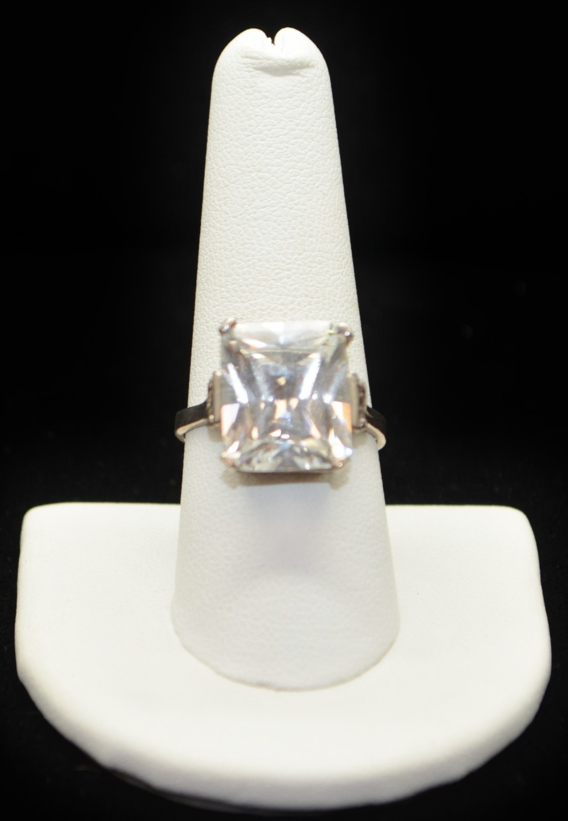 Sterling Silver Large Clear Square Gem Ring SZ 9.… - image 1