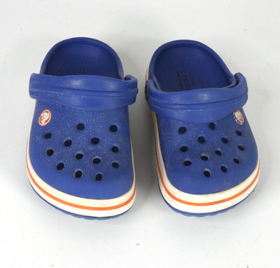 Crocs Iconic Baby Clogs blau weiß Gummi Kleinkind Größe 6