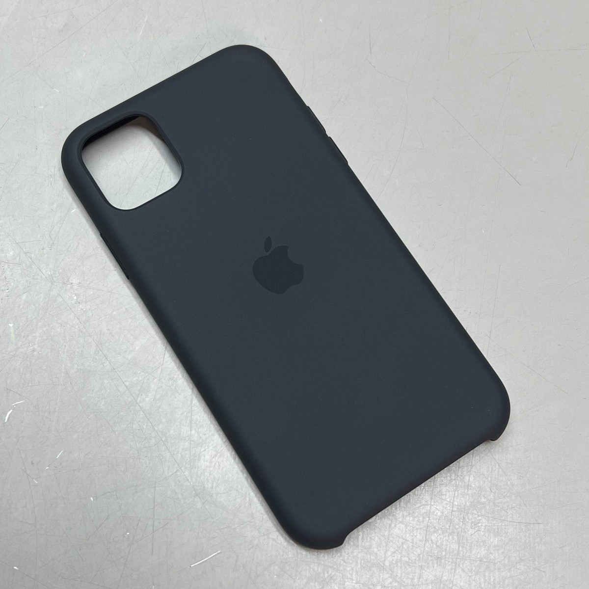 Apple iPhone 11 本体 ブラック　カバー付き Amazon | 【整備済み品】 Apple iPhone 11 64GB ブラック SIMフリー