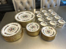 Bed & Breakfast - Coalport Bone China Ming Rose (60 pieces)