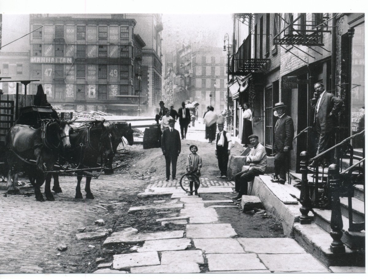 1913 GREAT MANHATTAN SCENE !!! WOW! New York City NYC HORSES