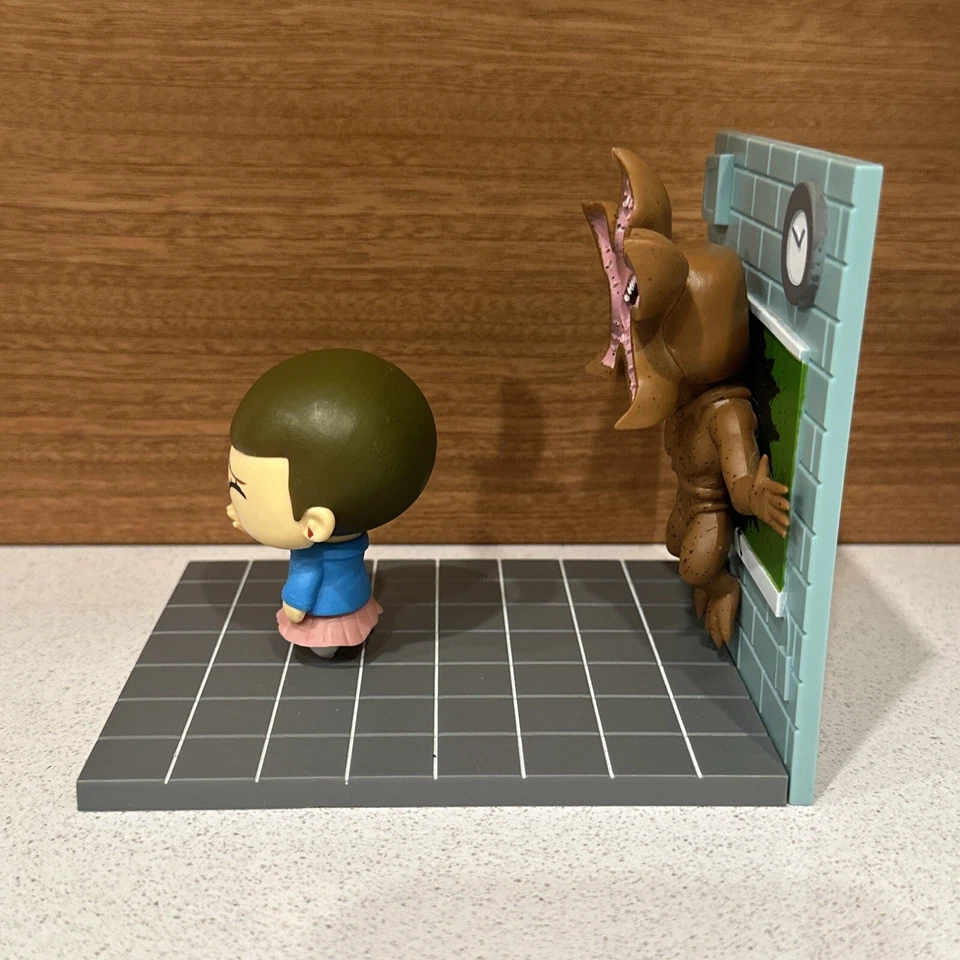 Super Emo Friends - Stranger Things - Eleven vs Demogorgon - Caja de botín Foto 3 de 4