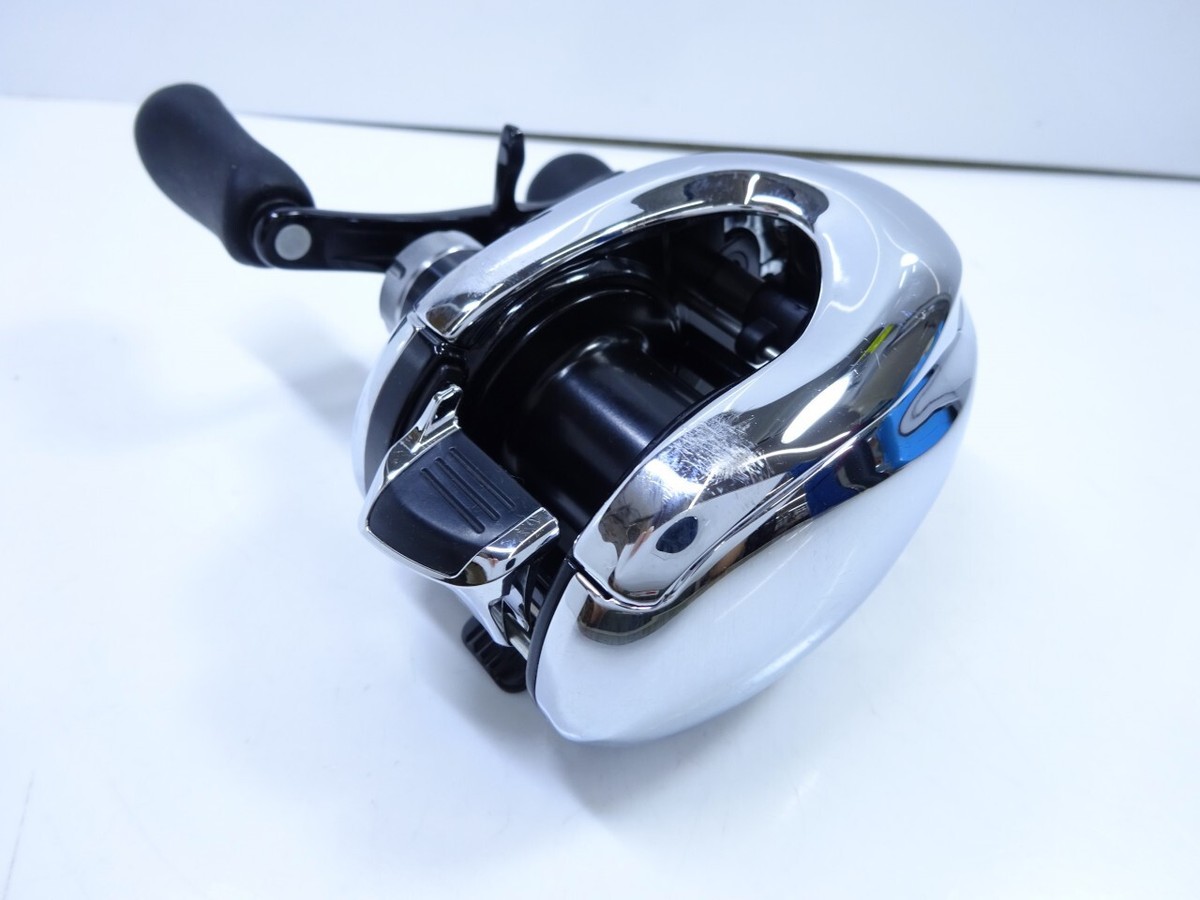Shimano 12 Antares HG Left Baitcasting Reel 7.4:1 good used item