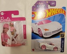2023 Hot Wheels 3/10 Barbie Extra 57/250 with Barbie Baseball Doll