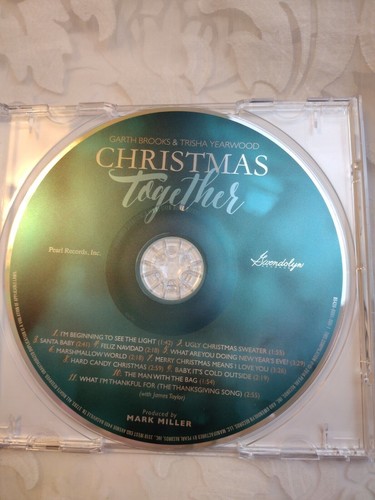 Garth Brooks & Trisha Yearwood Christmas Together 2016 CD Country Christmas - Picture 3 of 5