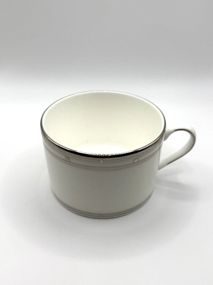 Taza plana Lenox Kate Spade Pebble Point Foto 3 de 4