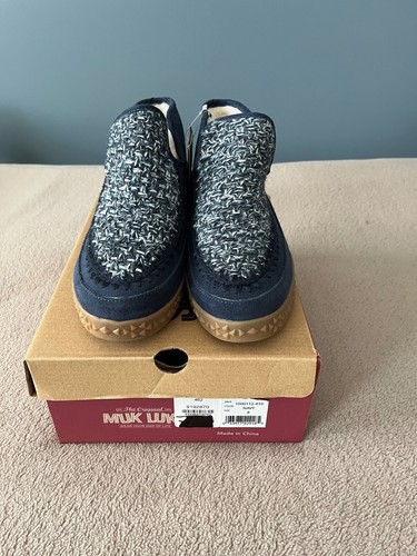 MUK LUKS Navy Blue Suede Faux Fur Lined Ankle BOOTS, Size 8, NIB