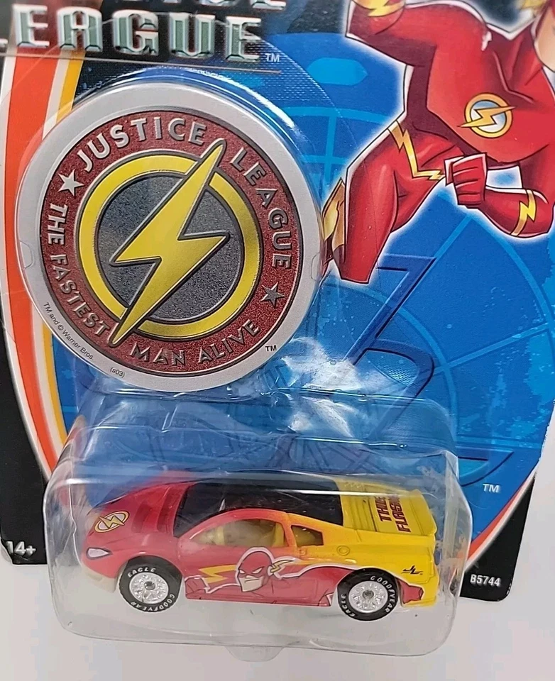The Flash Matchbox Collectibles Justice League DC Comic B5744 Mattel Car 2003 WB - Image 3 of 4