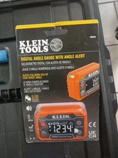 KLEIN TOOLS 935DAA DIGITAL ANGLE GAUGE WITH ANGLE ALERT - BRAND NEW SEALED