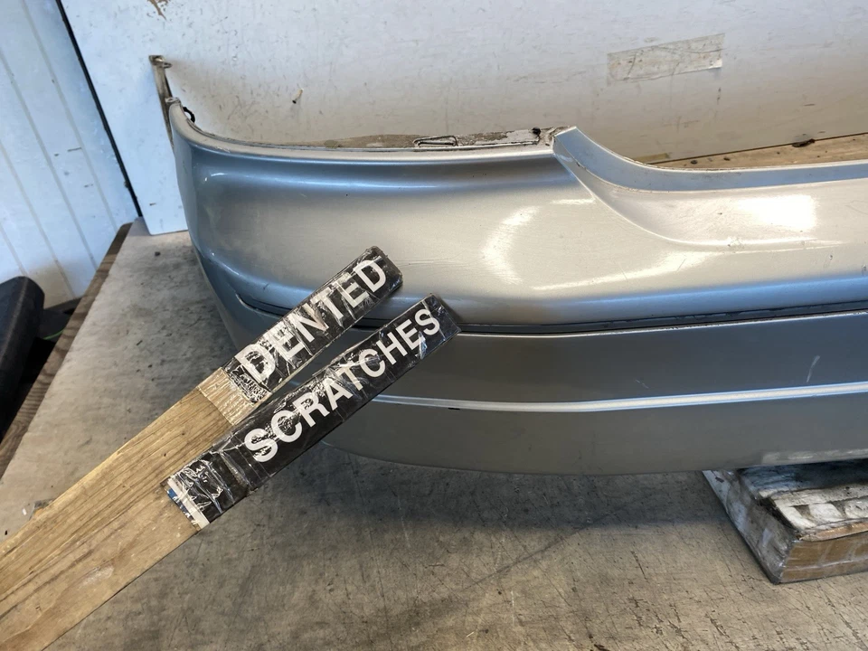 Оригинальная крышка заднего бампера для седана Toyota Avalon XLS XL 2000-2004 52159-AC040 - Изображение 3 из 4