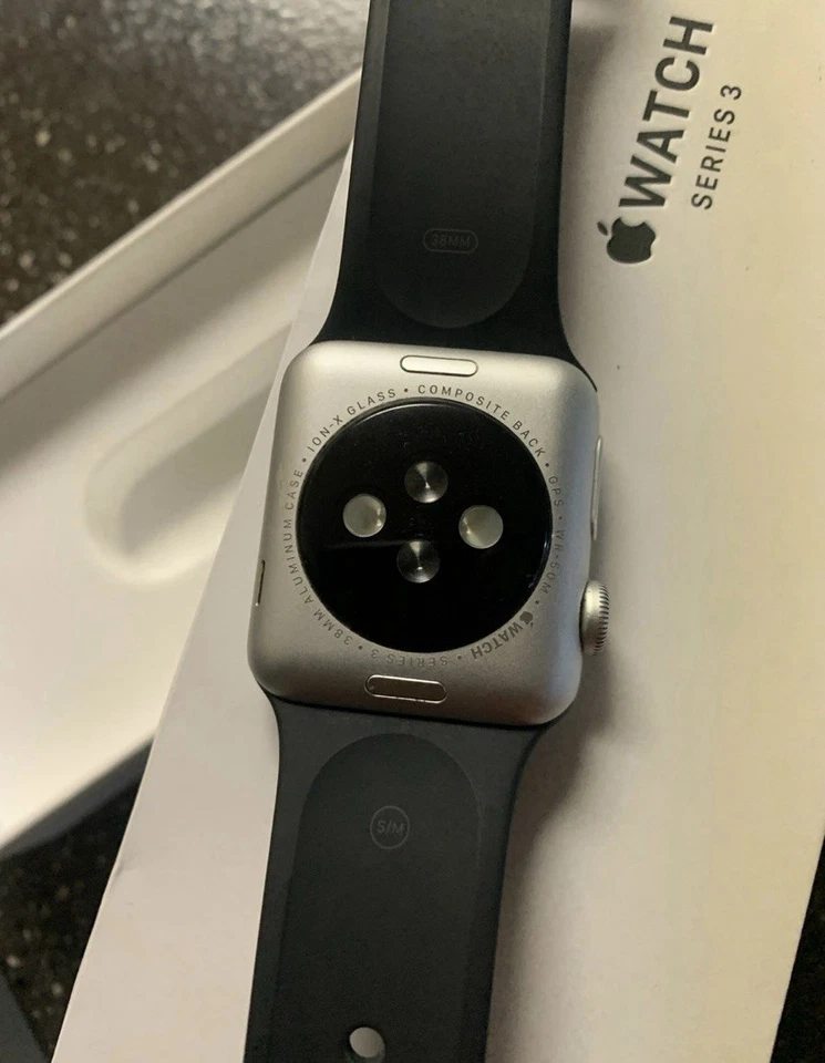 Apple Watch Series 3 - Image 2 of 3