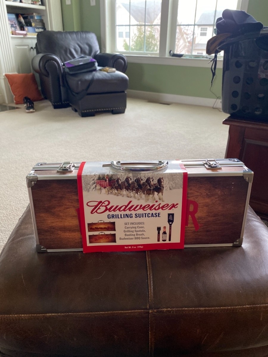 Budweiser Clydesdales Grilling Suitcase 5-Piece Wooden Tools BBQ