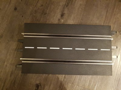 5 Stk. neue Carrera Digital 132/124, Evo, pro X Exclusiv Schiene 3-Zapfen  20509