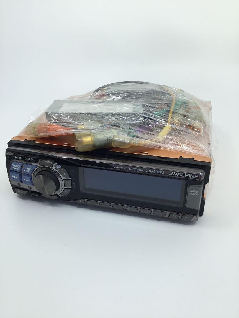 ALPINE CDA-9939J カーオーディオデッキ　アルパイン Alpine CDA-9939J Amplifier-less Head Unit CD Player 1DIN JDM