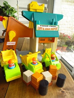 jouet fisher price "lift ant load dépot" vintage 1980 complet en excellent état. - Photo 1/4