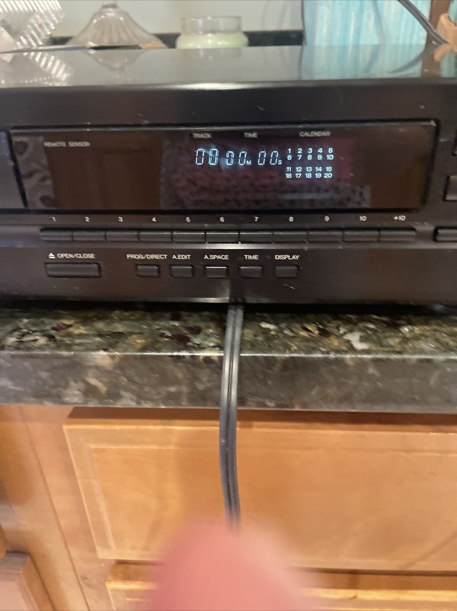 Denon DCD-595 PCM Audio Technology/Compact Disc Player (Tested