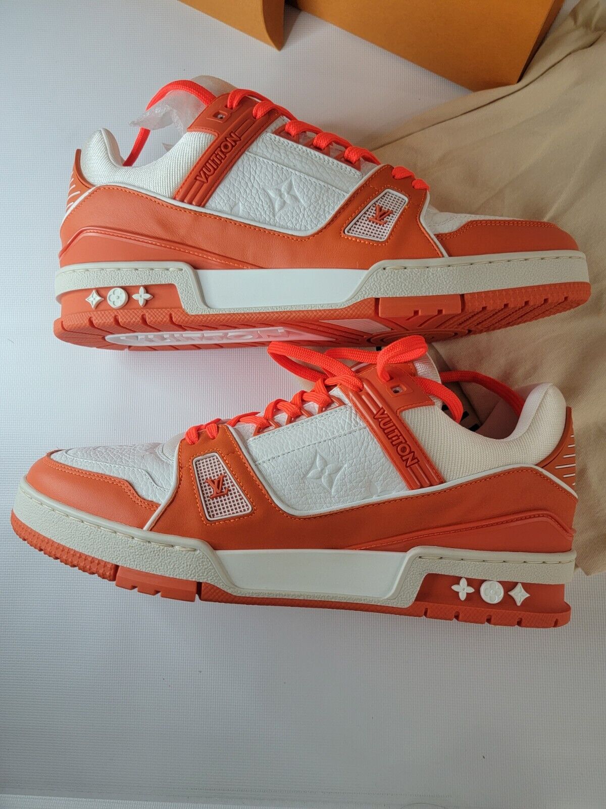 LOUIS VUITTON TRAINER SNEAKER ORANGE Sty 1A9VN5 BY VIRGIL ABLOH