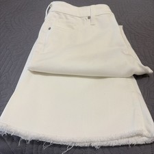 Chico's So Slimming Girlfriend Flare Size 12p Chico  s Size 2 P NWOT