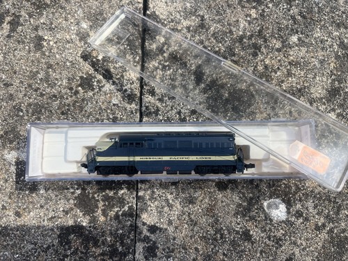Locomotora diésel Life Like N 7911  | Condition: Nuevo