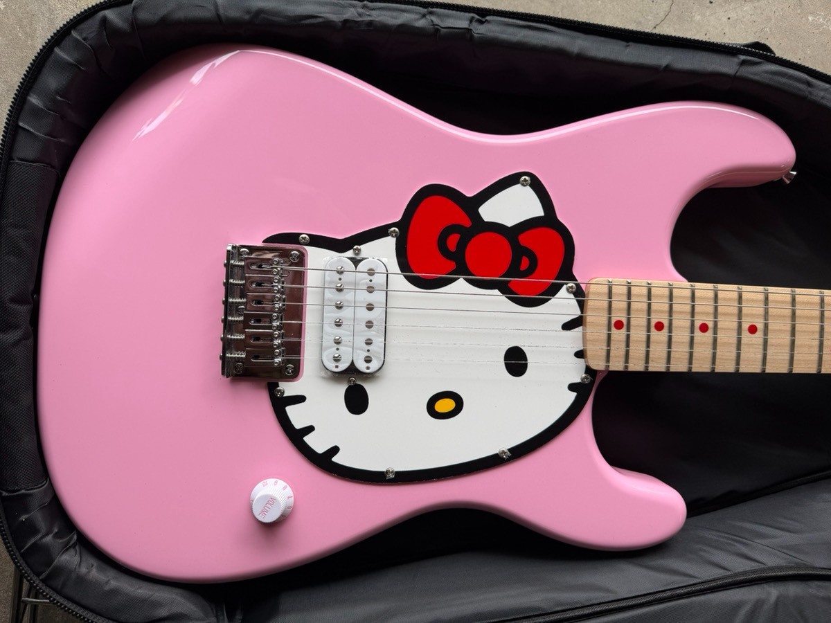 Fender Hello Kitty 50th Anniversary Squire Electric Guitar Pink