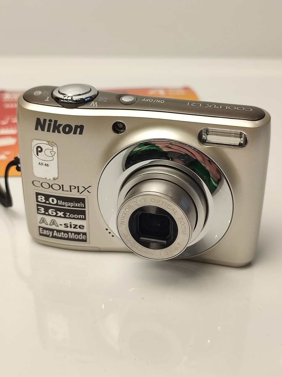 Nikon Coolpix L21 Compact Digital Camera + 4Gb SD card Tested and