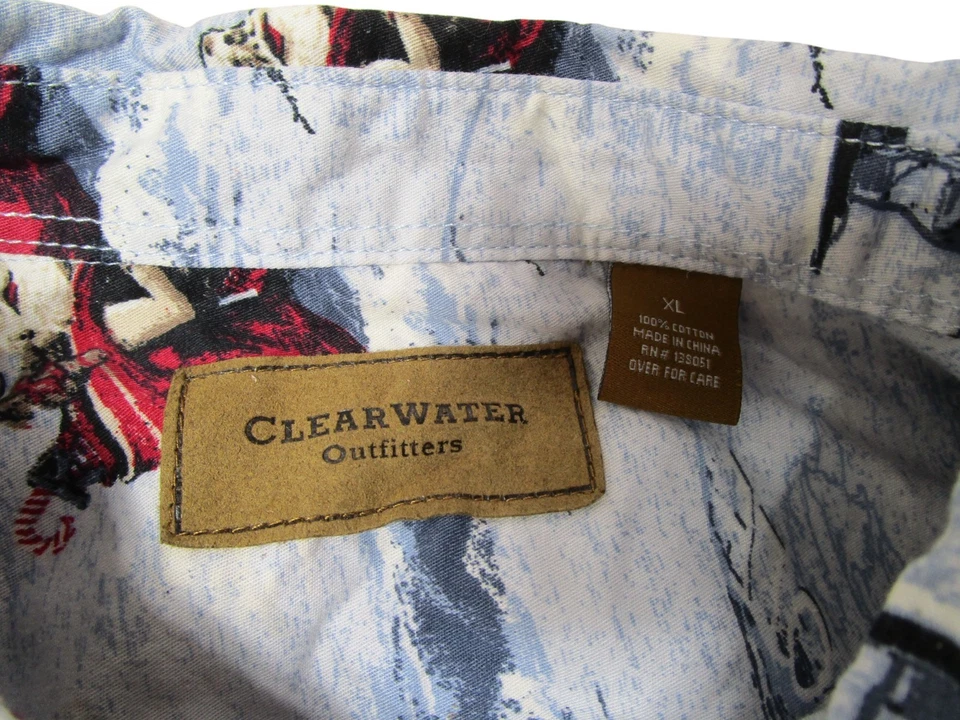 Clearwater Outfiters 男式尺寸 - XL 蓝色 Santa Marlin Hawian 衬衫 — 第 4/4 张图片