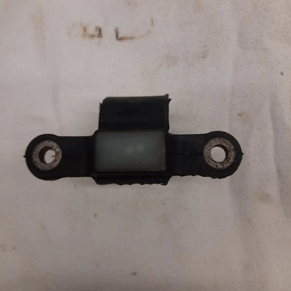 Mercedes Benz Motorhalterung - Bild 2 von 4