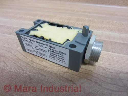 Cutler Hammer E51RCP5 Eaton Epoxy Filled Receptacle Series A1