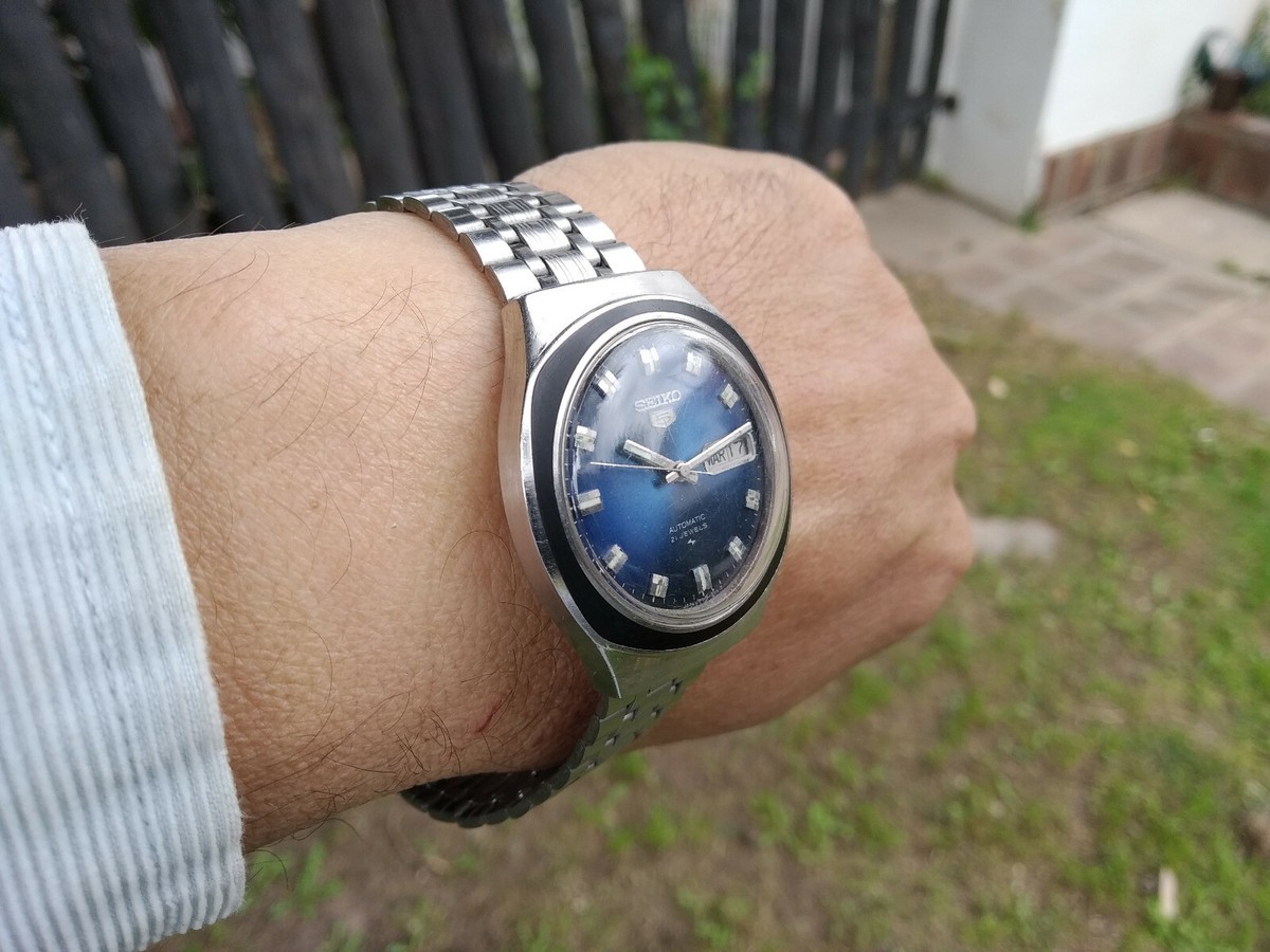 SEIKO AUTOMATIC 7019 8090 RARE SAXE BLUE ORIGINAL CROWN