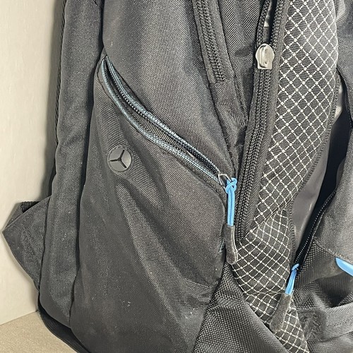 Targus PayPal Active Commuter Backpack Large Black Zipper Closer - Picture 4 of 12
