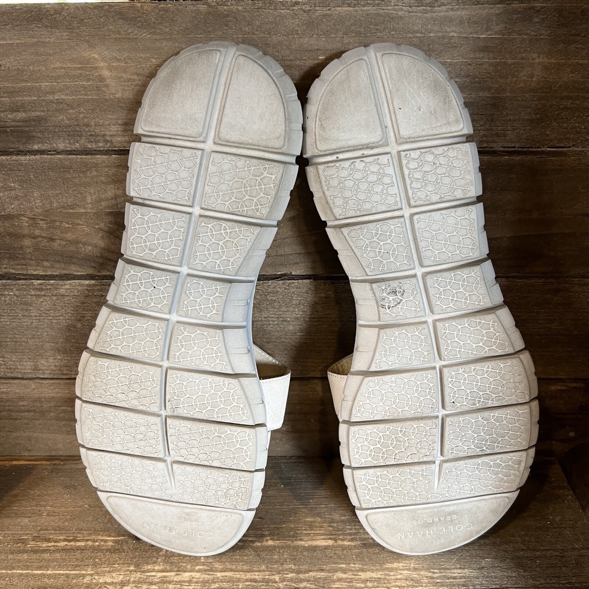 Womens Cole Haan Ivory Leather Zerogrand Sandals Slides Size Womens Cole Haan Ivory Leather Zerogrand Sandals Slides Size