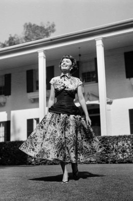 Schauspielerin Donna Reed posiert zu Hause in Los Angeles Film 4x6 Foto