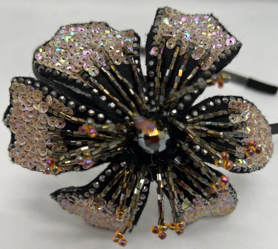 Diadema Cuentas Lentejuelas Flor Vacaciones Año Nuevo Fiestas Formales Foto 2 de 4