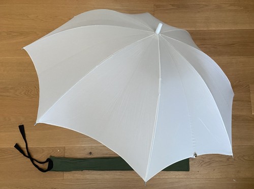 Vintage Off-White Camera Flash Umbrella & Bag - Vintage